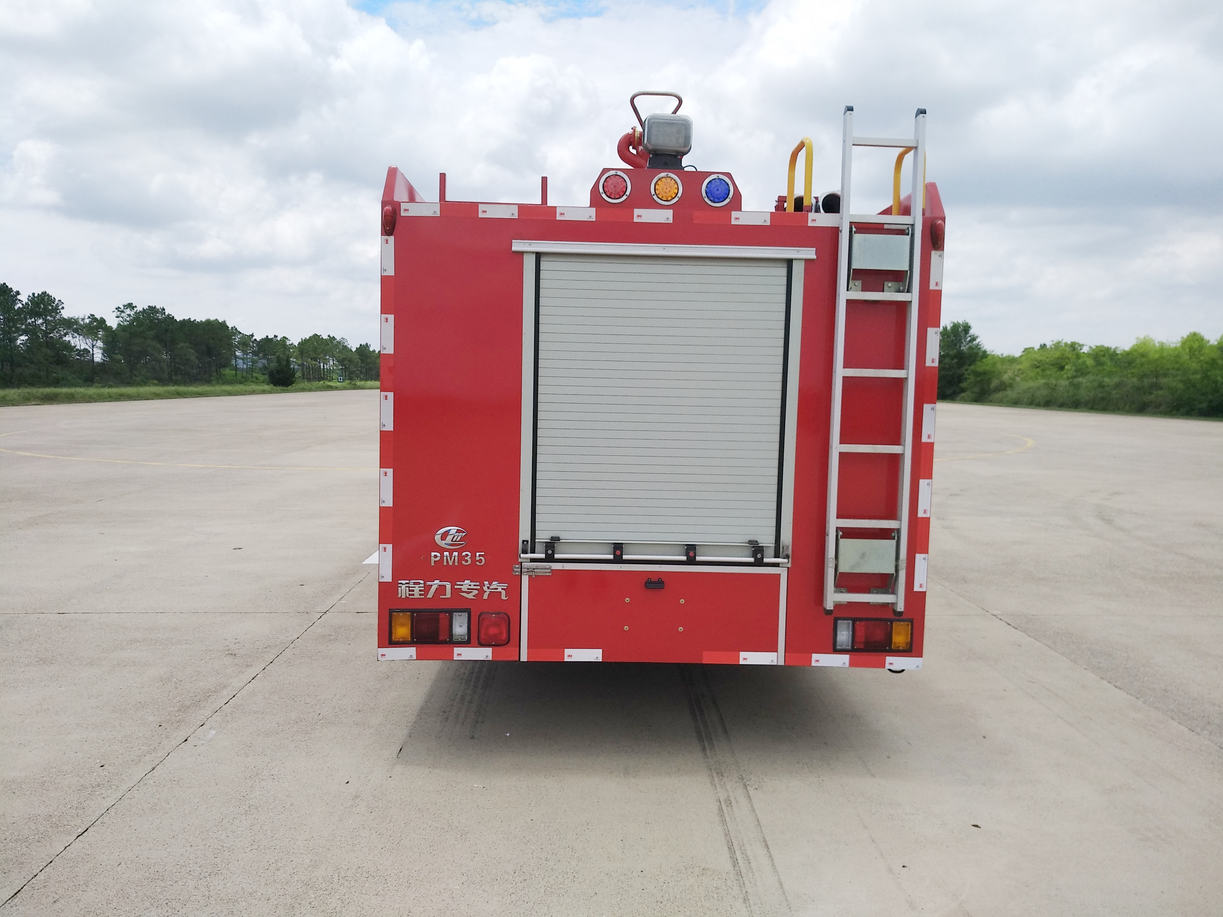 HOWO 8.1����ĭ������